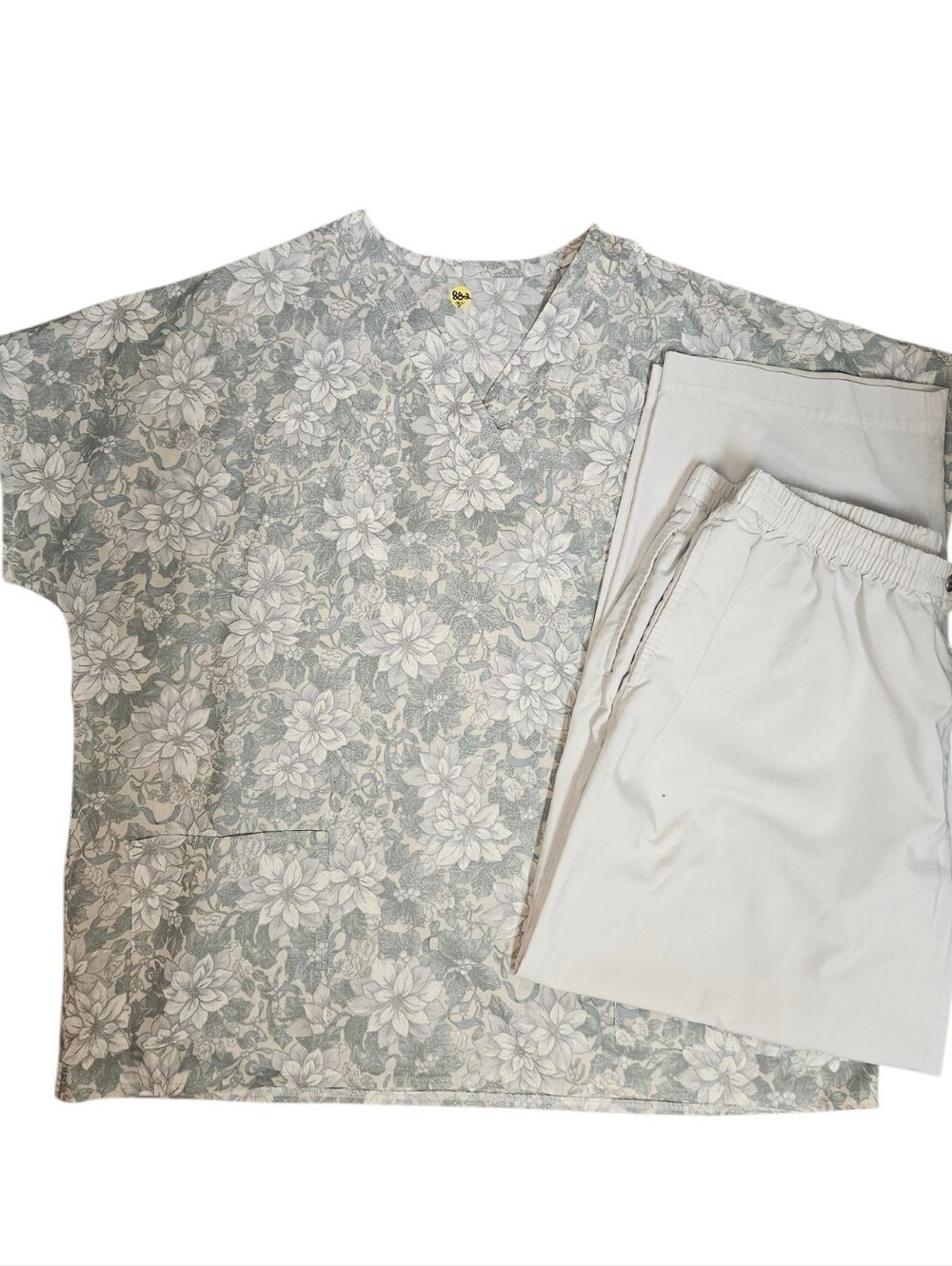 Flowers Scrub Set
